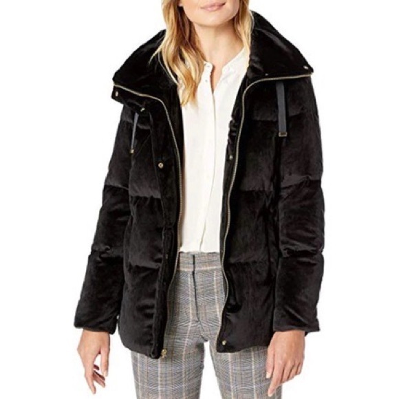 Cole Haan Signature Black Velvet Down Coat With Gold Hardware NWOT - Picture 4 of 5